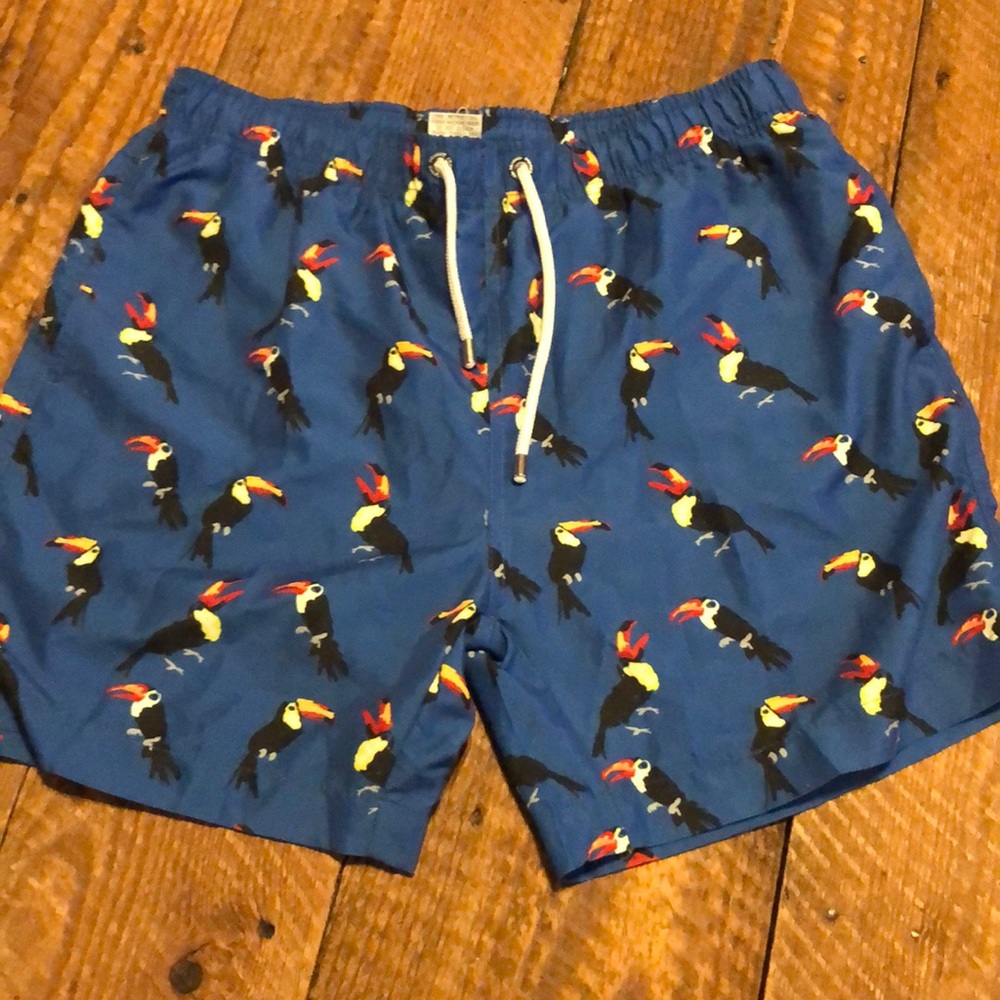 Frank’s toucan swim trunks Medium